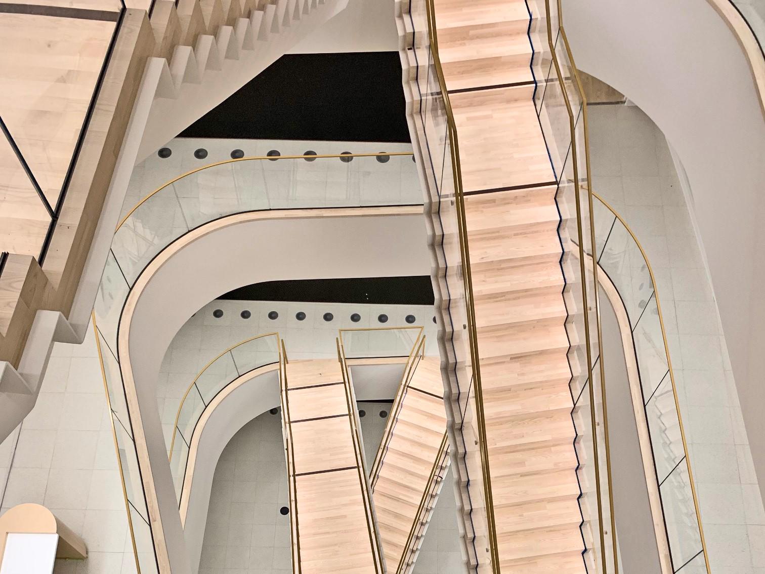 Glass Railings - Stairway at Accenture Salesforce Tower