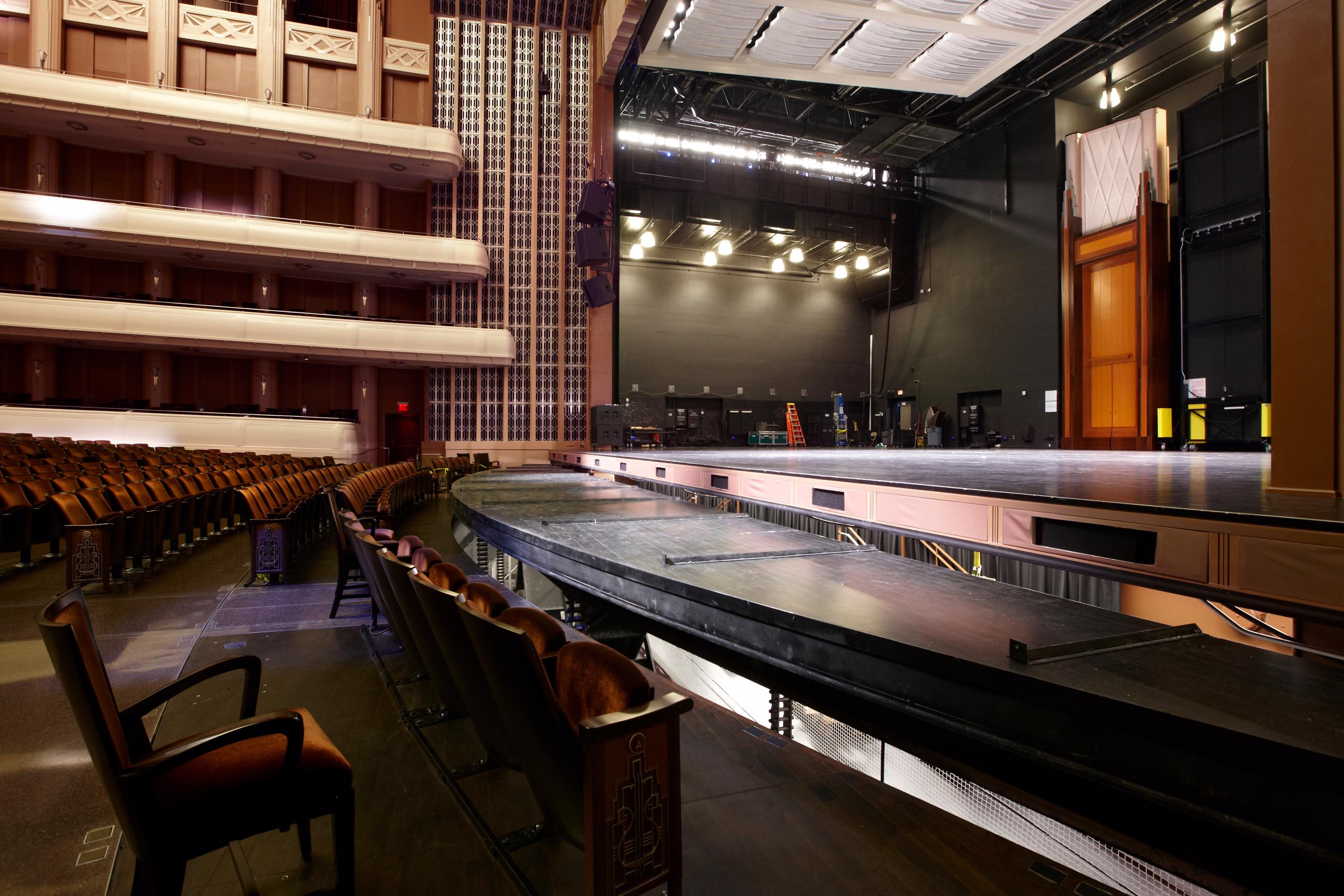 SMITH CENTER FOR THE PERFORMING ARTS - Project Image 2