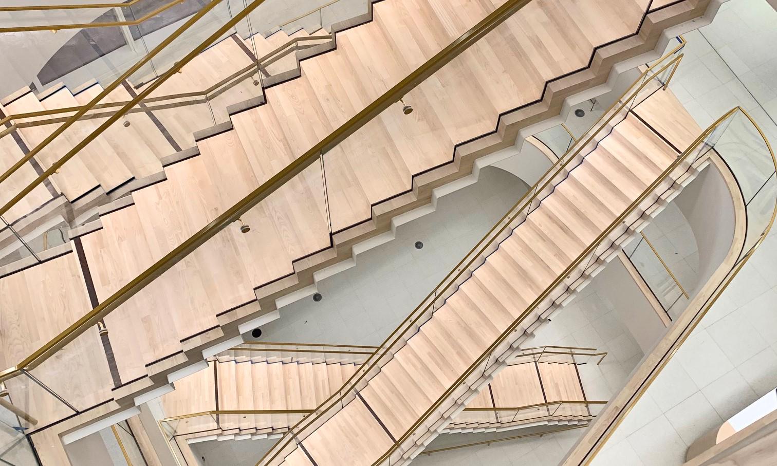 Glass Railings - Stairway at Accenture Salesforce Tower