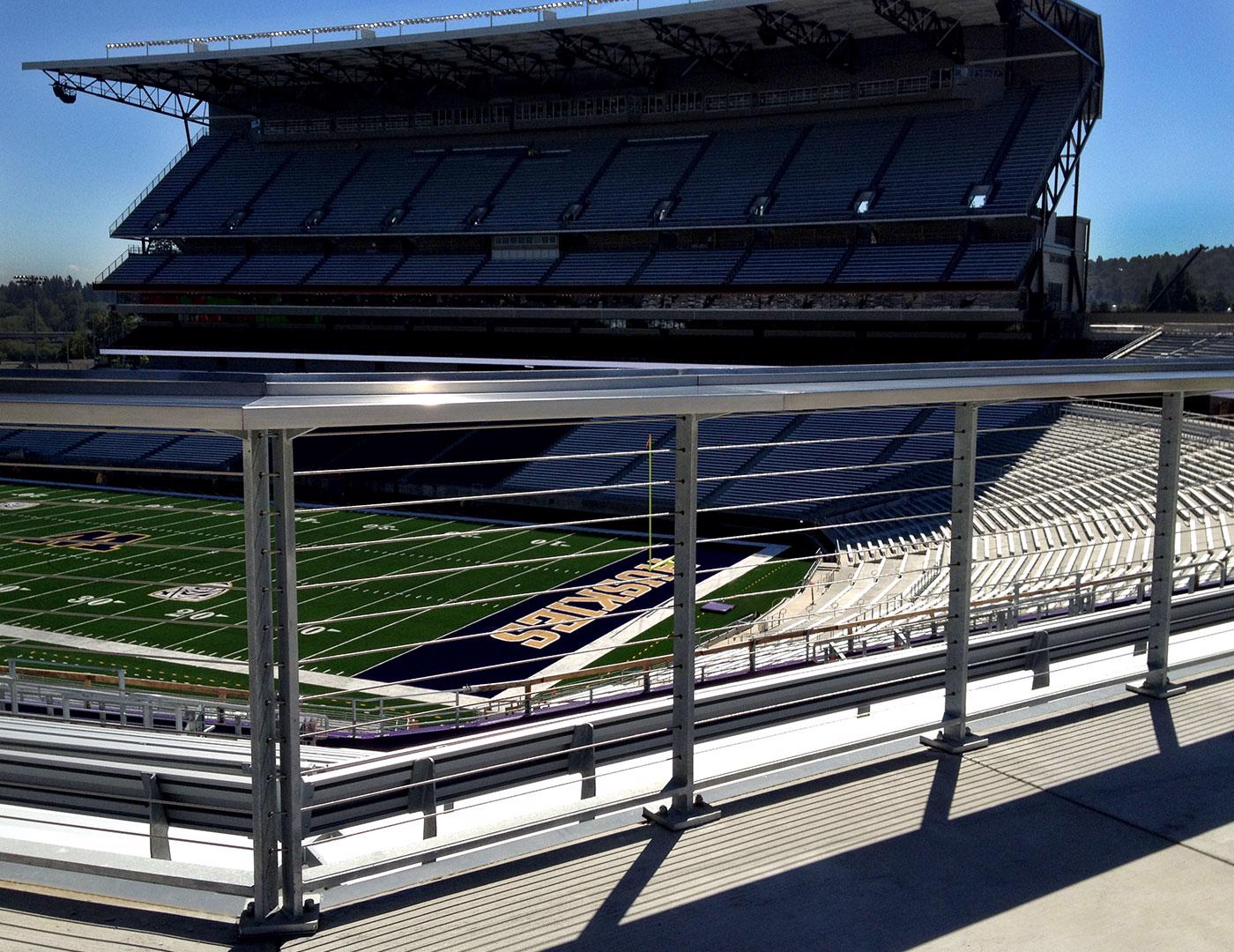 Huskies Stadium Cable Rail Drink Rail Guardrail