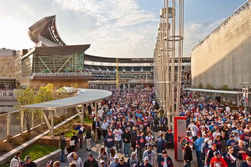 Target Field Mesh Railings Aluminum Guardrail