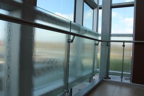 Park Nicollet - Frosted Glass Railings Stainless Steel